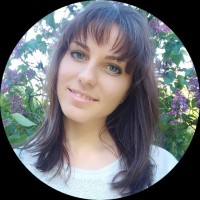 Roksolana Shumovska, Product Coordinator, USA Namecheap.com